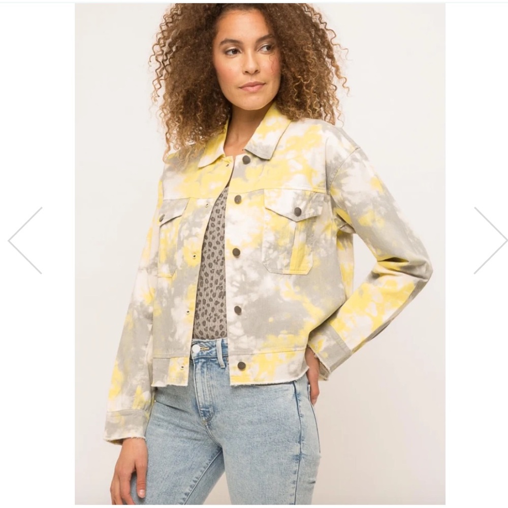 478 NWT Mystree Yellow Gray Tie Dye Cropped Trucker Jacket S Distressed Cotton